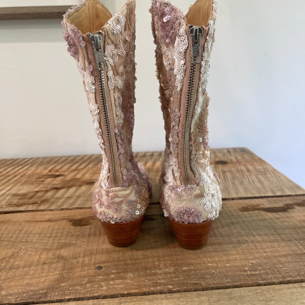Momo New York Free People Selina Sequin Embroidered Western Boots Size 41 - Picture 8 of 11